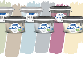 6 Farbfamilien mit Farbeimern auf farbigen Pinselstrichen